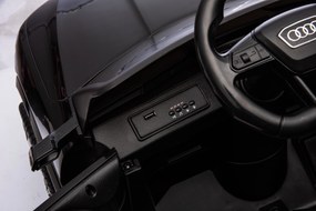 Elektrické autíčko Audi RS Q8 čierne