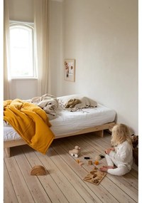 Jednolôžková posteľ z borovicového dreva s roštom 90x200 cm v prírodnej farbe Kanso – Karup Design