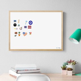 Toptabule.sk  Biela tabuľa na magnetky v drevenom prírodnom ráme 90x60 cm