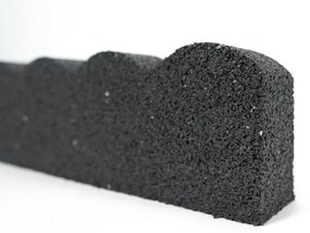 Záhradná obruba Scalloped sivá 120 cm, gumová (vrátane klincov) MHEU5000030