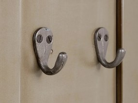 furniture-nabytek.cz - Nástěnný panel Pune kov