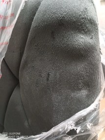 AKCIA Tmavosivá zamatová jedálenská stolička LIBRA s čiernymi nohami II. akosť