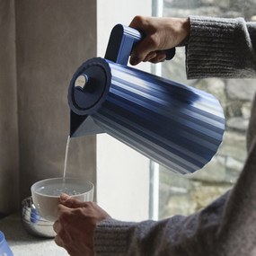 Rýchlovarná kanvica Plissé 1,7 l sýto modrá