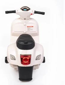 Detská elektrická motorka Vespa biela