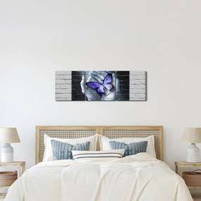Obraz - Fialový motýľ na stene (s hodinami) (90x30 cm)