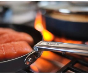 Panvica s keramickým povrchom ø 20 cm Space – Joseph Joseph