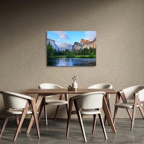 Sklenený obraz divokej horskej krajiny (70x50 cm)