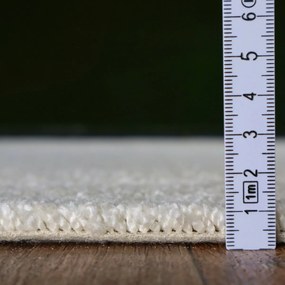 AladinWorld Expres, Metrážny koberec Velur Ultra biely, na mieru, šíře 4m, biela, filc, detská izba