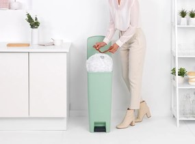 Brabantia Pedálový kôš StepUp 40L svetlo zelený