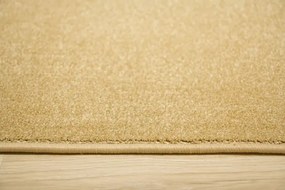 Metrážny koberec FOREST 50 medový