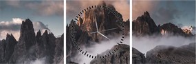 Obraz - Talianske dolomity schované v hmle (s hodinami) (90x30 cm)