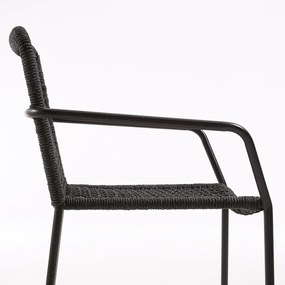 Čierna záhradná stolička s oceľovou konštrukciou Kave Home Bomer