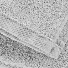 FABULOUS Osuška 70 x 140 cm - sv. šedá