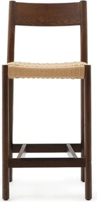 Hnedá/v prírodnej farbe barová stolička z dubového dreva (výška sedadla 65 cm) Yalia – Kave Home