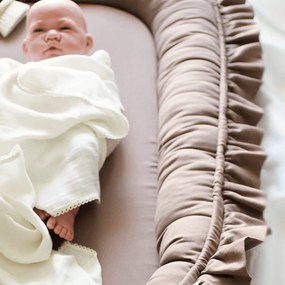 Saténovo bavlnené hniezdo pre bábätká čokoládové