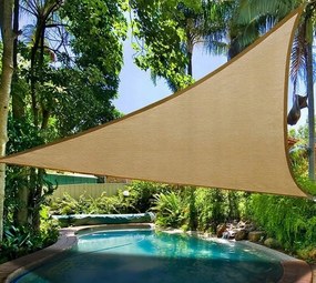 Tieniaca plachta na terasu - trojuholník - 5m - béžová (180g/m2)