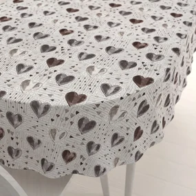 Biante Bavlnený oválny obrus Sandra SA-027 Tmavé srdce na smotanovom 140x180 cm
