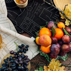 Saana ja Olli Utierka/Prestieranie Unien talo 45×70cm biela