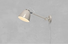 Sivobéžové nástenné svietidlo do zásuvky Tilt – Markslöjd