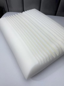 INTERMEDIC SK Anatomický vankúš Aloe Vera 30x40/12 cm – profilovaná PUR pena