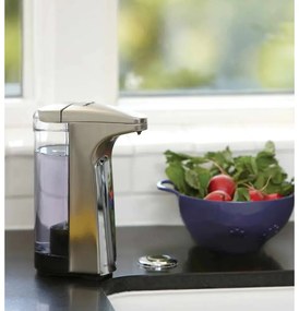 Sivý automatický kovový dávkovač mydla 237 ml - simplehuman