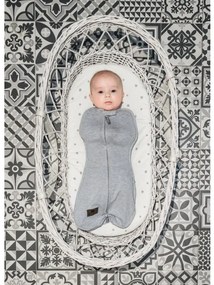 Zavinovačka Sleepee First Step Swaddle s čiapočkou zadarmo svetlosivá