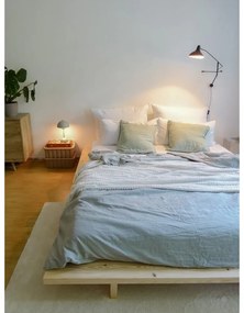 Jednolôžková posteľ z borovicového dreva s roštom v prírodnej farbe 120x200 cm Japan – Karup Design