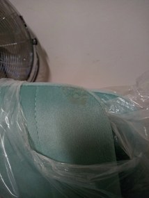 AKCIA Mentolová zamatová stolička LAVA AQUA MINT II. akosť