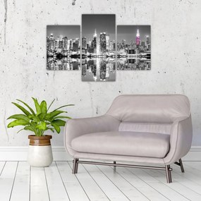 Obrázok - New York a fialový mrakodrap (90x60 cm)