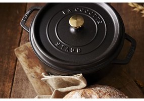 Staub Hrniec STAUB okrúhly 24 cm čierny 3,8l