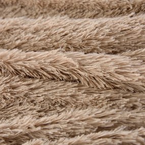 Dekorstudio Kožušinové posteľné obliečky PMJ 03 v béžovej farbe Varianta: Wybierz komplet pościeli: 3cz. 200x220 + 2 poszewki 70x80