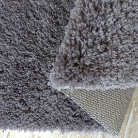 Koberec Kamel oceľový