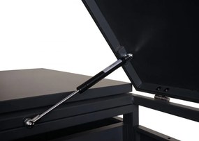 Prístrešok na smetiaku a drevo E83