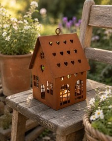 Hrdzavý svietnik v tvare domčeka Rustic Charm - 12*12*18 cm