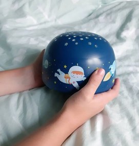 Svetelný projektor vesmír