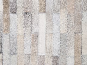Kožený koberec 140 x 200 cm viacfarebný SINNELI Beliani