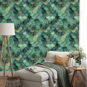 Tapeta zelené morské šupiny so zlatým nádychom