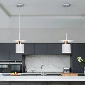 Elegantná lampa s moderným dizajnom čierna
