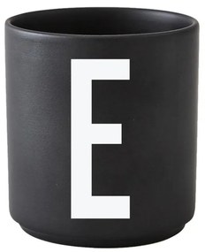 Design Letters Hrnček s písmenom E, black