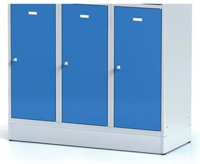 Alfa 3 Šatníková skrinka S6 na sokli s úložnými boxami, 6 boxov, 1920 x 1200 x 500 mm, otočný zámok, modré dvere