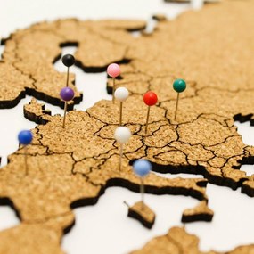 DUBLEZ | Korková, zapichovacia mapa sveta na stenu s rámom