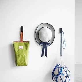 Čierne nástenné kovové háčiky v súprave 3 ks Tower – YAMAZAKI