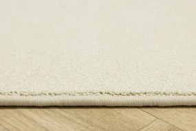 Metrážny koberec FOREST 70 krémový