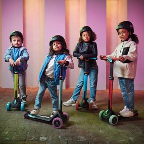 BERG Nexo - skladacia kolobežka Blue so svietiacimi kolieskami