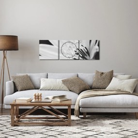 Obraz - Čiernobiely kvet (s hodinami) (90x30 cm)