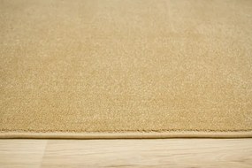 Metrážny koberec Forest 50 medový