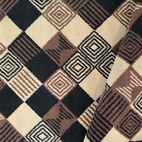 Koberec s geometrickým vzorom Alfa 17 – hnedá, béžová, čierna Rozmer: 60x100 cm