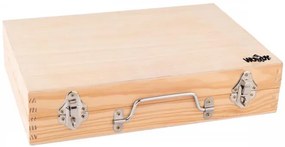 Kovové náradie v drevenom kufríku