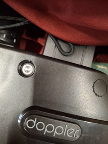 Doppler ACTIVE 240 x 135 cm - moderný slnečník s bočnou nohou - 2. akosť (S303)