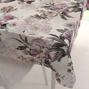 Biante Dekoračný obdĺžnikový obrus Parma PM-112 Fialové kvety na smotanovom 100x140 cm